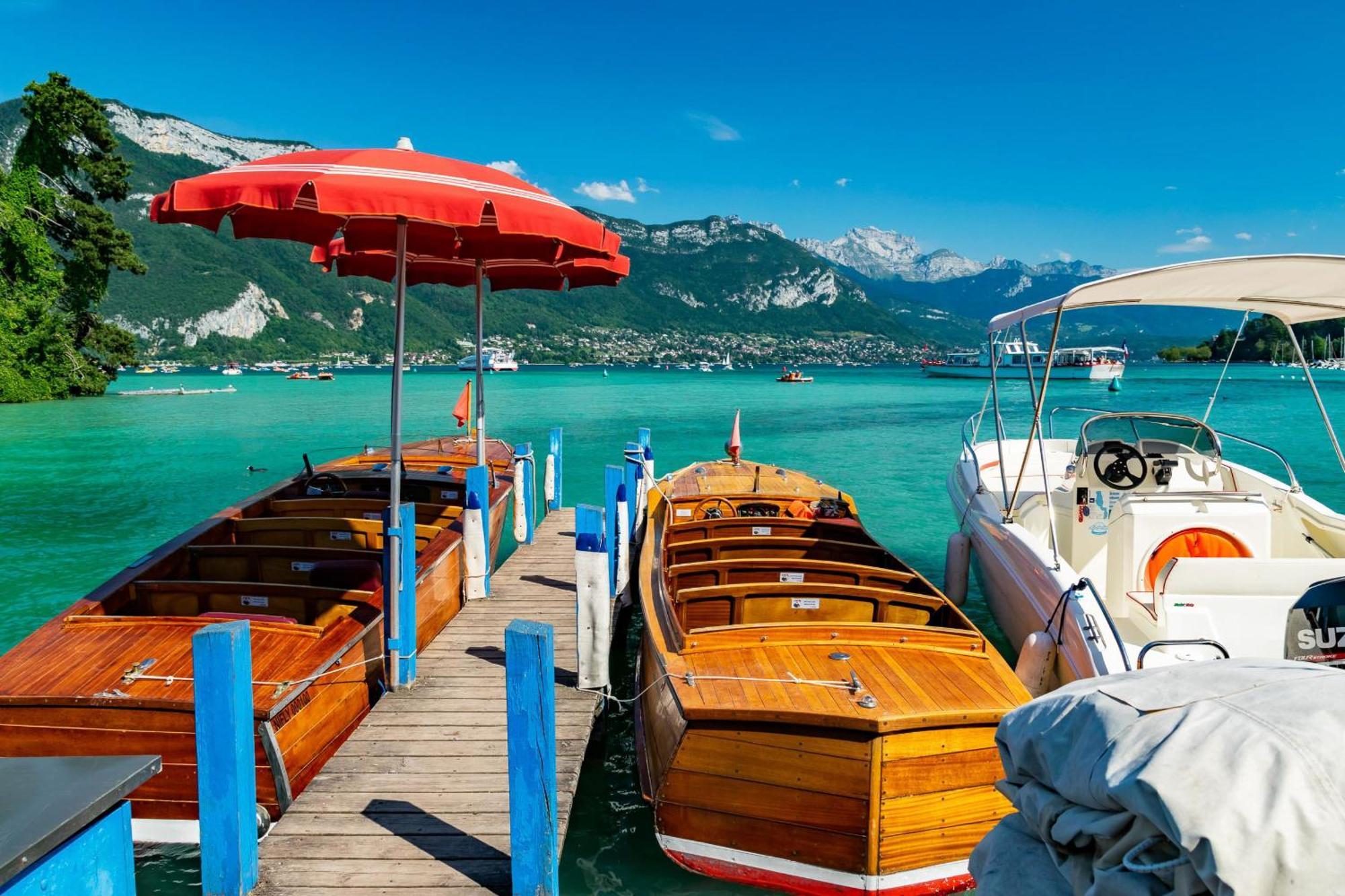 Le Bleu Du Lac 3 Etoiles - Secteur Recherche, Calme & Familiale, A 300M Du Lac & De La Vieille Ville, Garage Prive Annecy Eksteriør billede